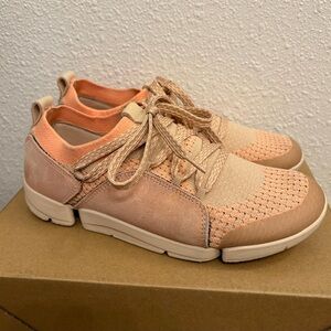 Clarks Trigenic Women’s Amelia Shoes